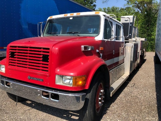 1998 International 4900 Ladder Pumper Truck