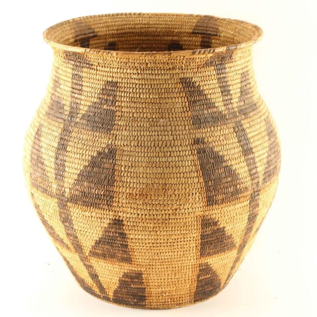 Large Papago Olla