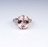 Gorgeous Morganite & Diamond Ring