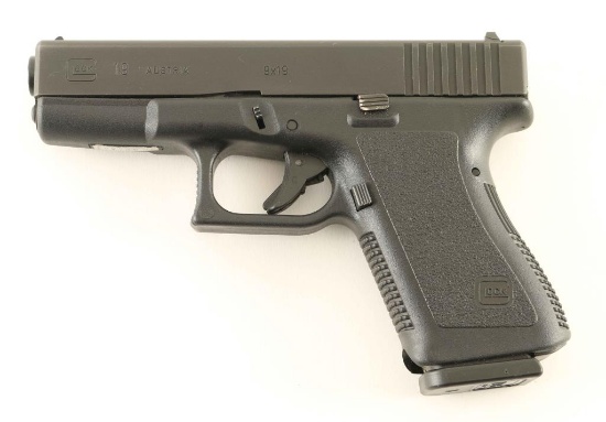 Glock 19 Gen 2 9mm SN: BGV769US