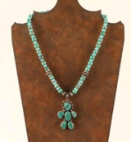Ladies Turquoise Beaded Necklace