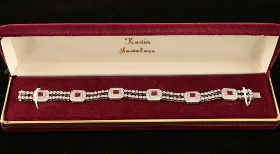 Gorgeous Ladies Diamond & Ruby Bracelet