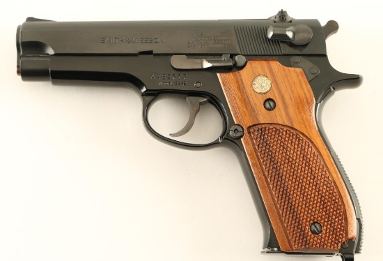 Smith & Wesson 39-2 9mm SN: A489777
