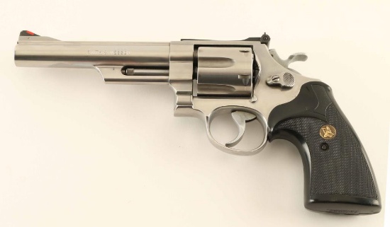 Smith & Wesson 657 .41 MAG SN: AUK7125