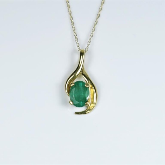 Classic Emerald Pendant