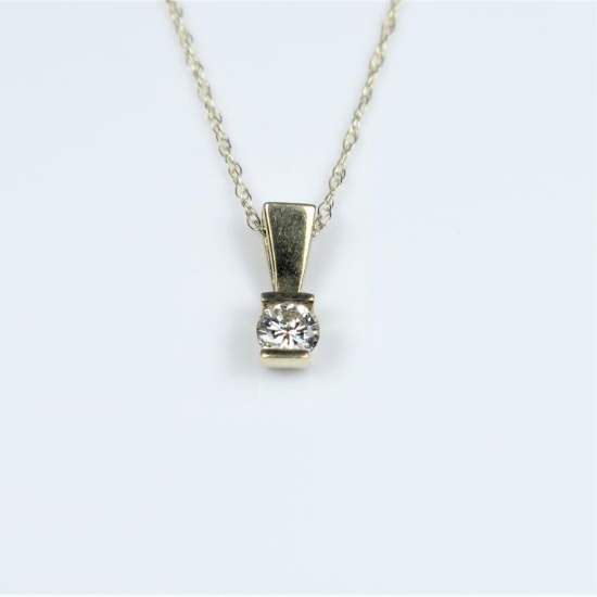 Beautiful Classic Diamond Solitaire Pendant