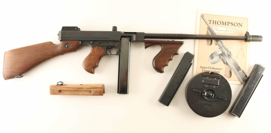 thompson auto ordnance 1927-a1 vs. 1927a1 deluxe thompson auto ordnance 1927-a1 vs. 1927a1 deluxe
