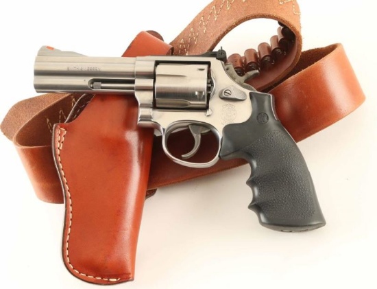 Smith & Wesson Model 686-4 357 Magnum