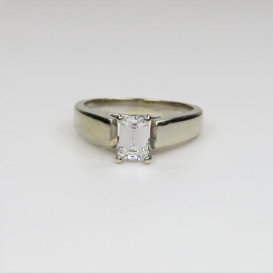 Exquisite Extra FINE Diamond Solitaire Ring
