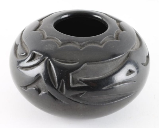 Santa Clara Blackware pot