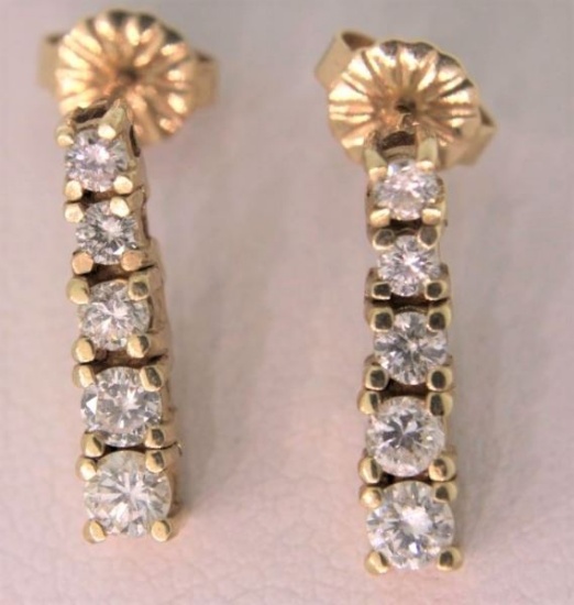 Dazzling Journey style earrings set