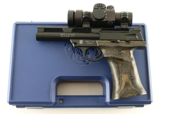 Smith & Wesson 22A .22 LR SN: UAL5062