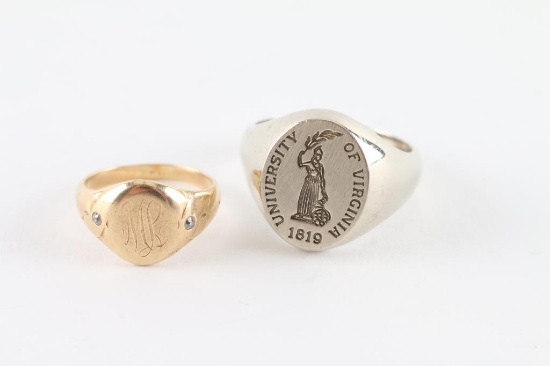 Lot of 2 Gold Rings