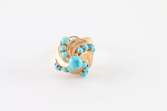 Antique Yellow Gold and Turquoise Ring