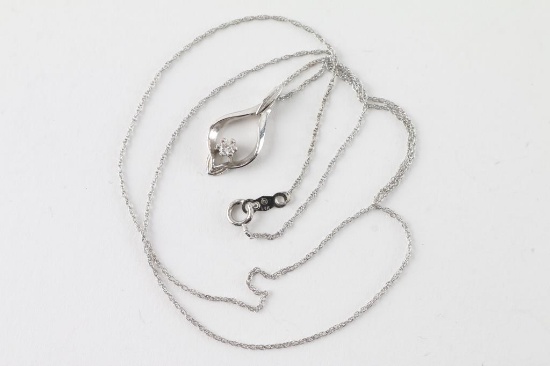 Ladies Diamond Pendant