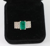 Beautiful Ladies Emerald & Diamond Ring
