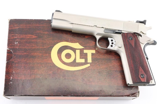 Colt Government Model .45 ACP. SN: 70B13253