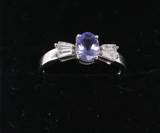 Tanzanite & Diamond Ring