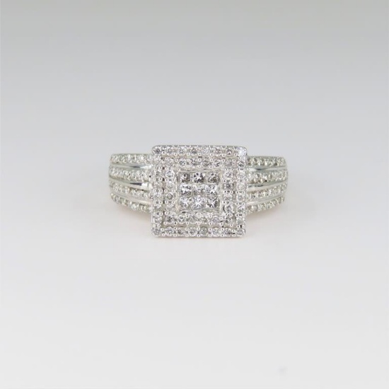 Stunning Diamond Ring