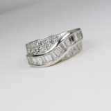Dazzling Platinum Diamond Ring