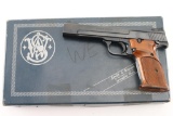 Smith & Wesson Model 41 22 LR sn: A591764