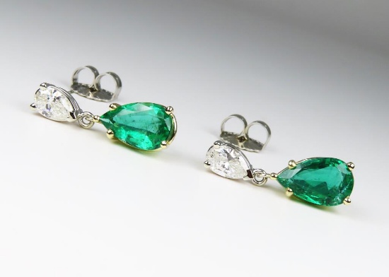 Spectacular Extra Fine Emerald & Diamond Earrings