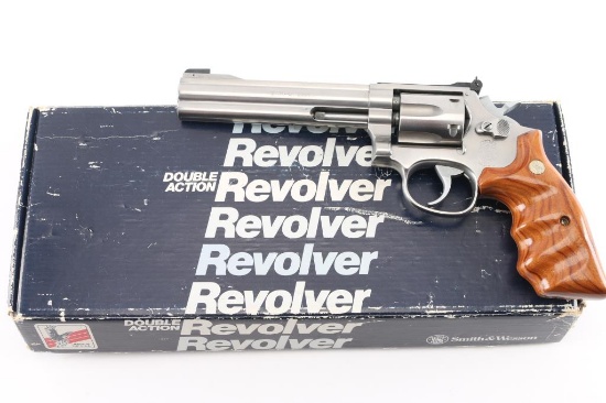Smith & Wesson Model 617 22 LR SN: BHH6579