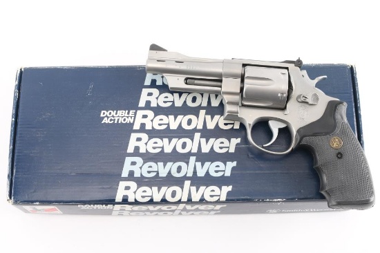 Smith & Wesson Model 629-2 44 Mag # BEA1041
