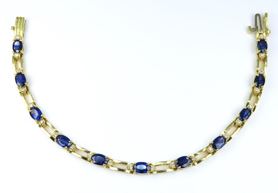 Beautiful Fine Royal Blue Sapphire and Diamond