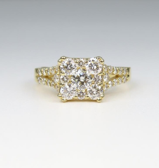 Dazzling Extra Fine Diamond Ring