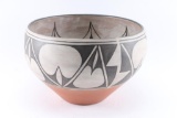 Santo Domingo Pot.