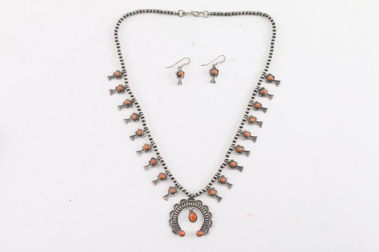 Petite Coral Squash Blossom Set