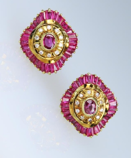 Beautiful Vintage Ballerina Style Ruby