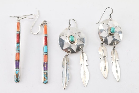 Lot of 2 Pairs of Earrings