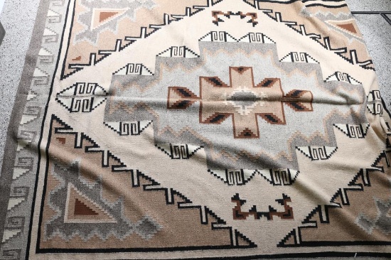 Large Two Gray Hills Textile.