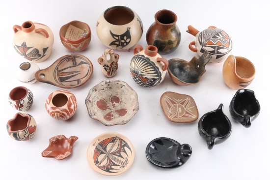 Lot of Indian Pottery
