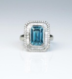 18CAI-6 BLUE ZIRCON & DIAMOND RING