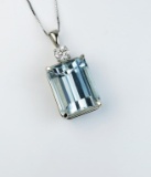 18CAI-10 AQUAMARINE & DIAMOND PENDANT