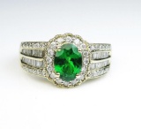 19CAI-10 TSAVORITE GARNET & DIAMOND RING