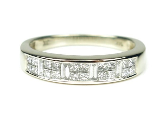 19CAI-58 DIAMOND RING