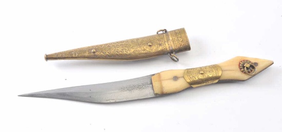 19OR-12 VINTAGE NORTH AFRICAN DAGGER