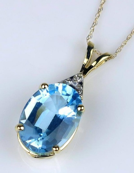 19CAI-71 BLUE TOPAZ & DIAMOND PENDANT