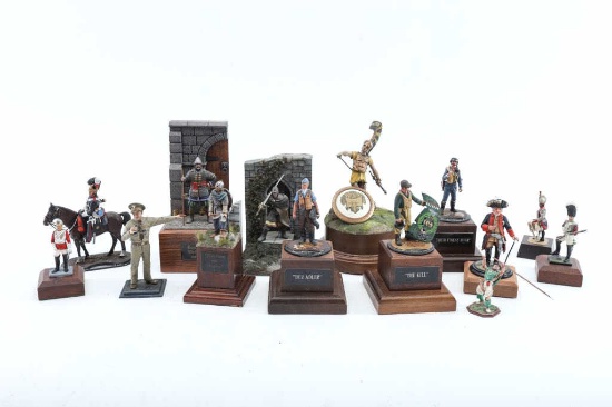19PR-13C TOY SOLDIER LOT