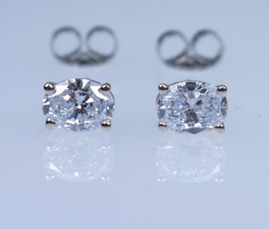 19CAI-32 DIAMOND EARRINGS