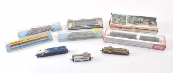 19RB-3 SMALL GAUGE TRAIN SET