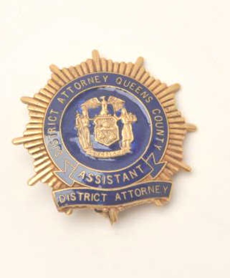 18DC-29 QUEENS CO ADA BADGE
