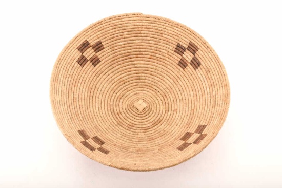19LO-2 INDIAN BASKET