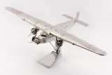 19PR-5 METAL MODEL OF AIRCRAFT