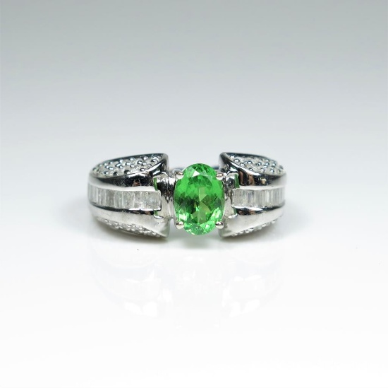20CAI-20 TSAVORITE GARNET & DIAMOND RING