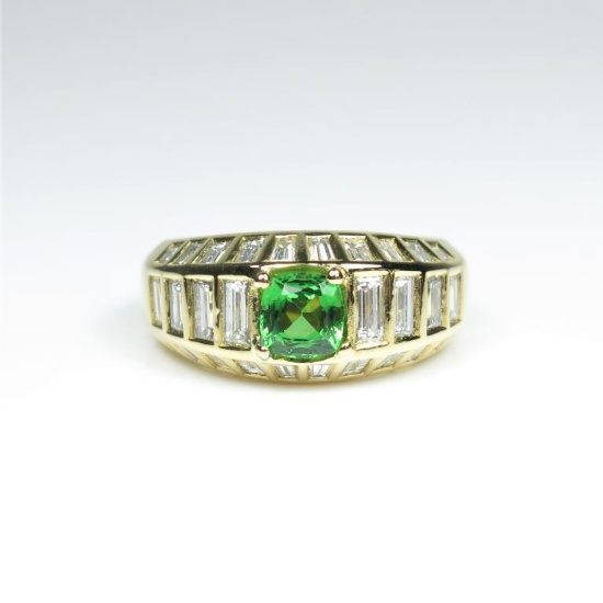 20CAI-15 TSAVORITE GARNET & DIAMOND RING
